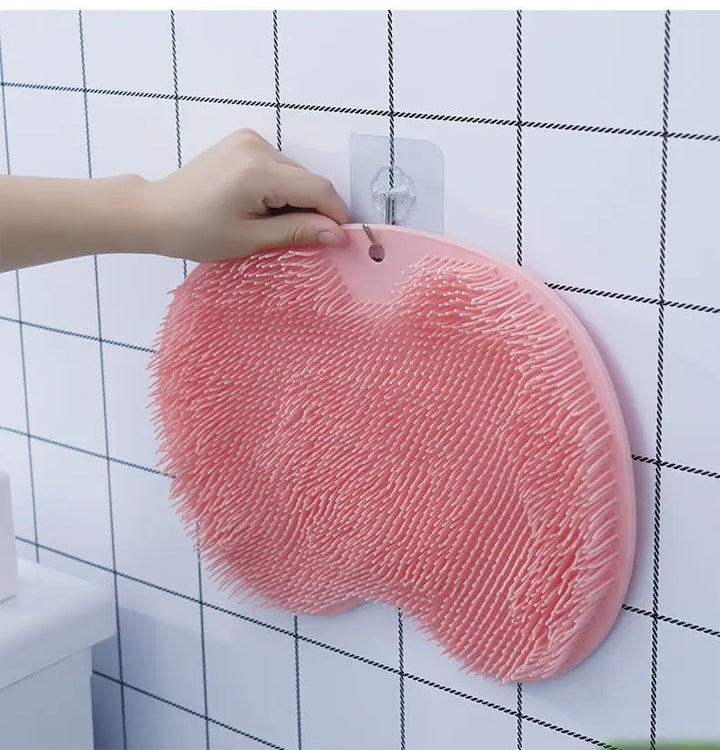 Long handle silicone back scrubber for hard-to-reach areas